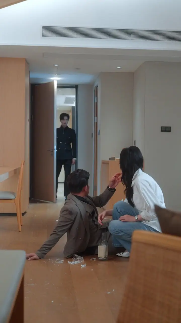 Episode Cover