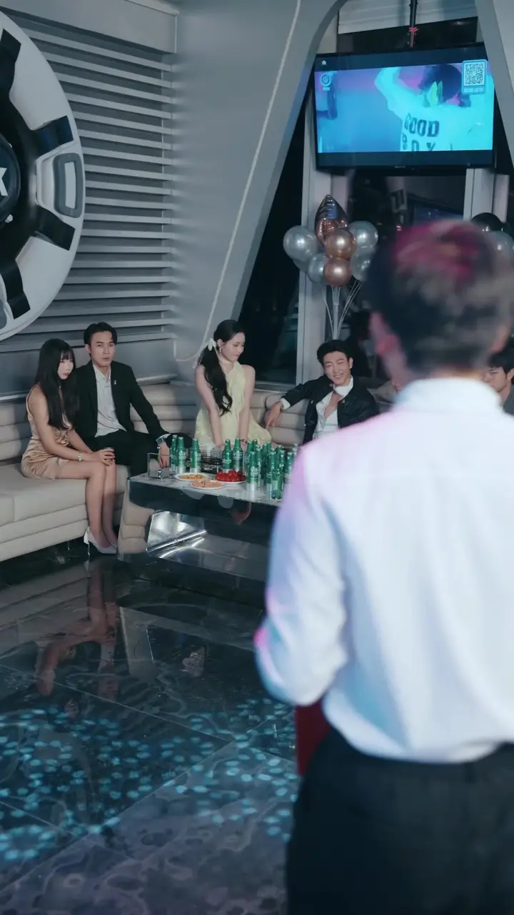 Episode Cover