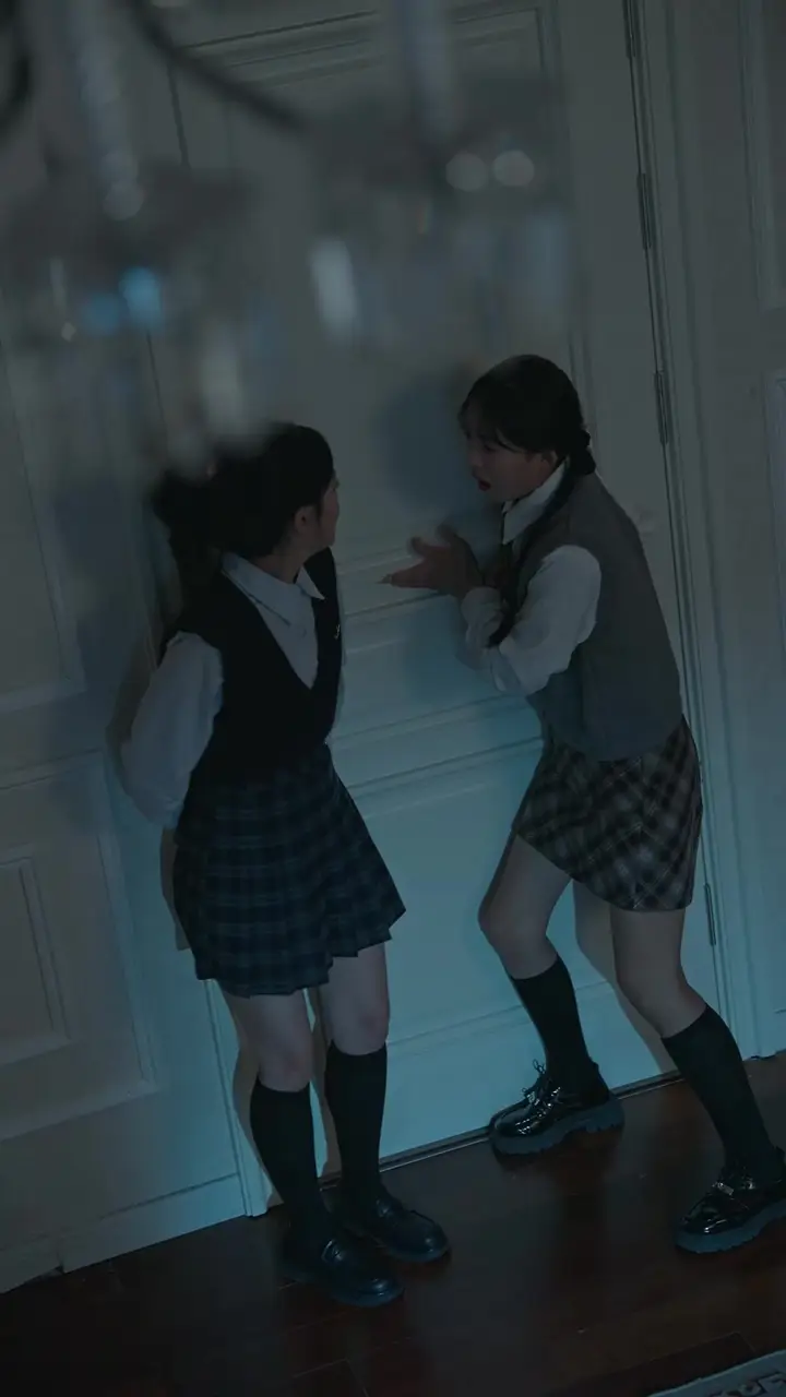 Episode Cover