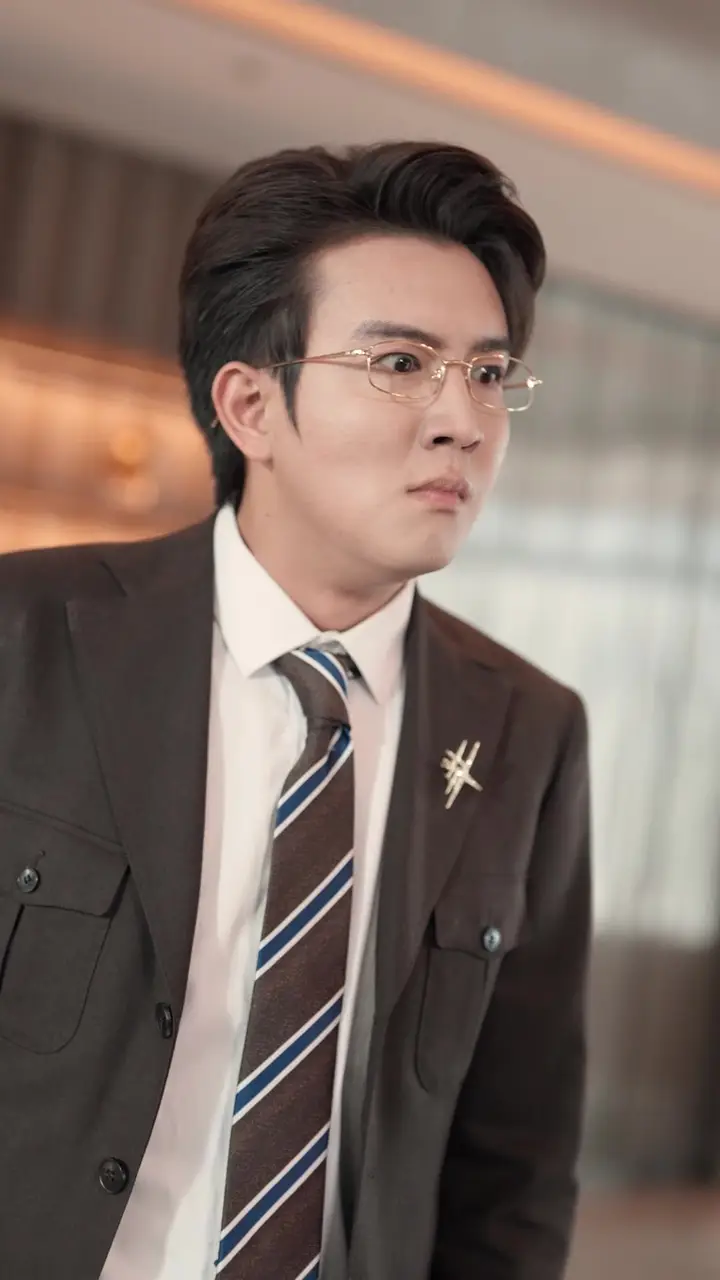 Episode Cover