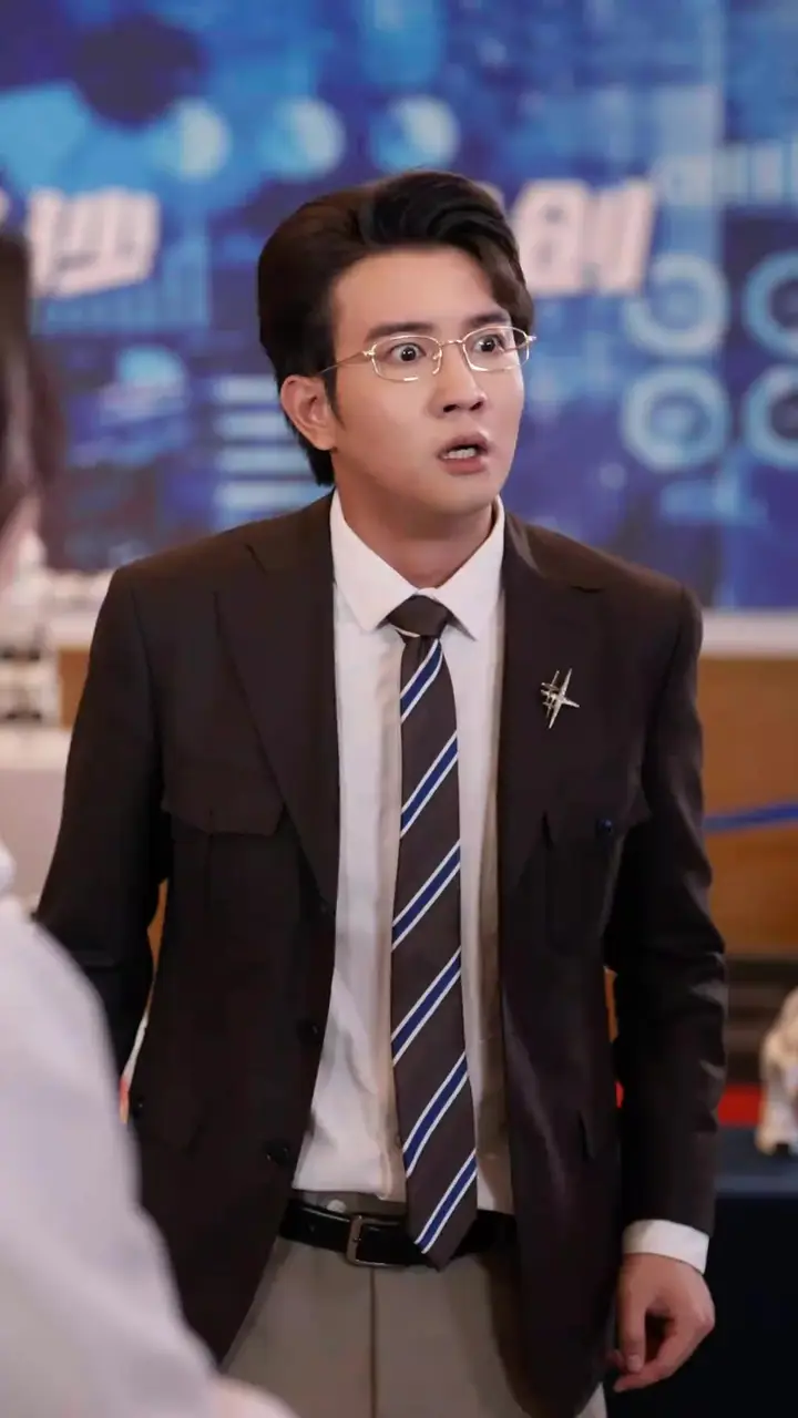 Episode Cover