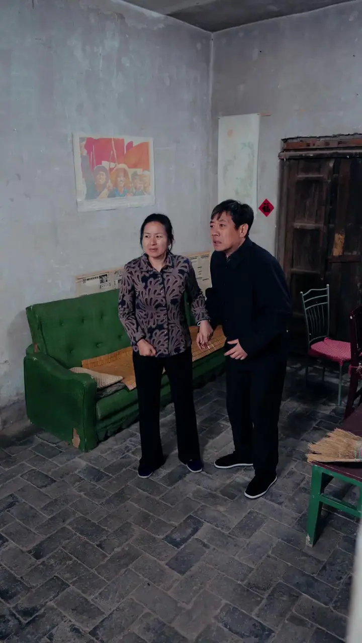 Episode Cover