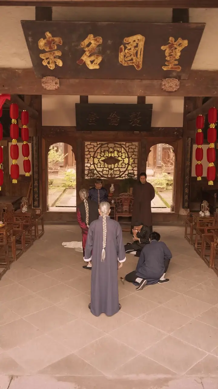 Episode Cover