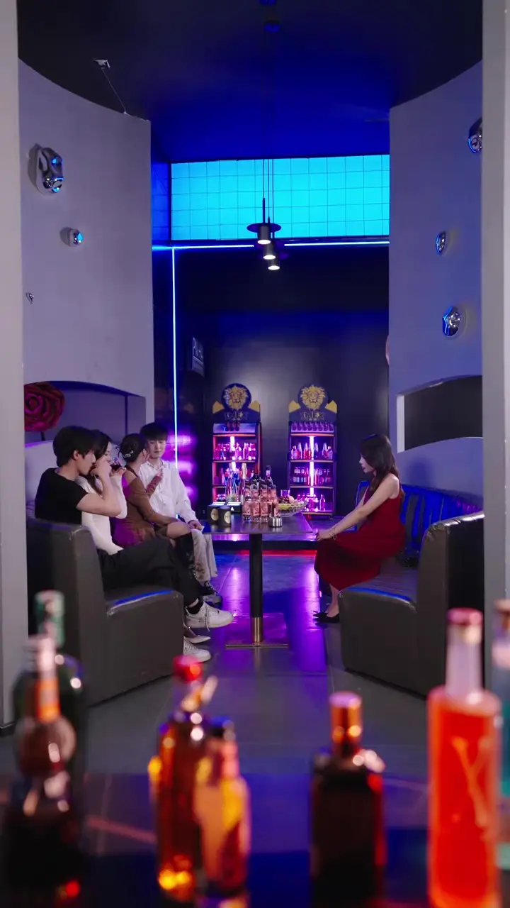 Episode Cover