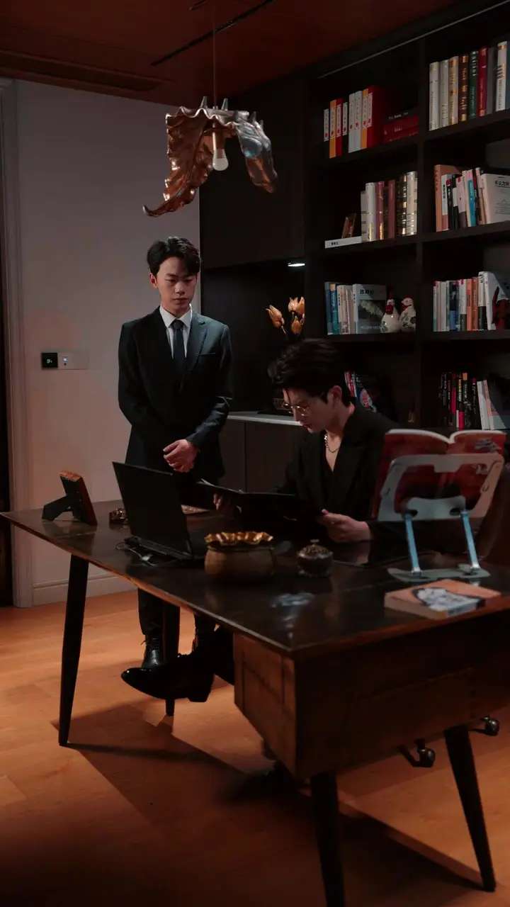 Episode Cover