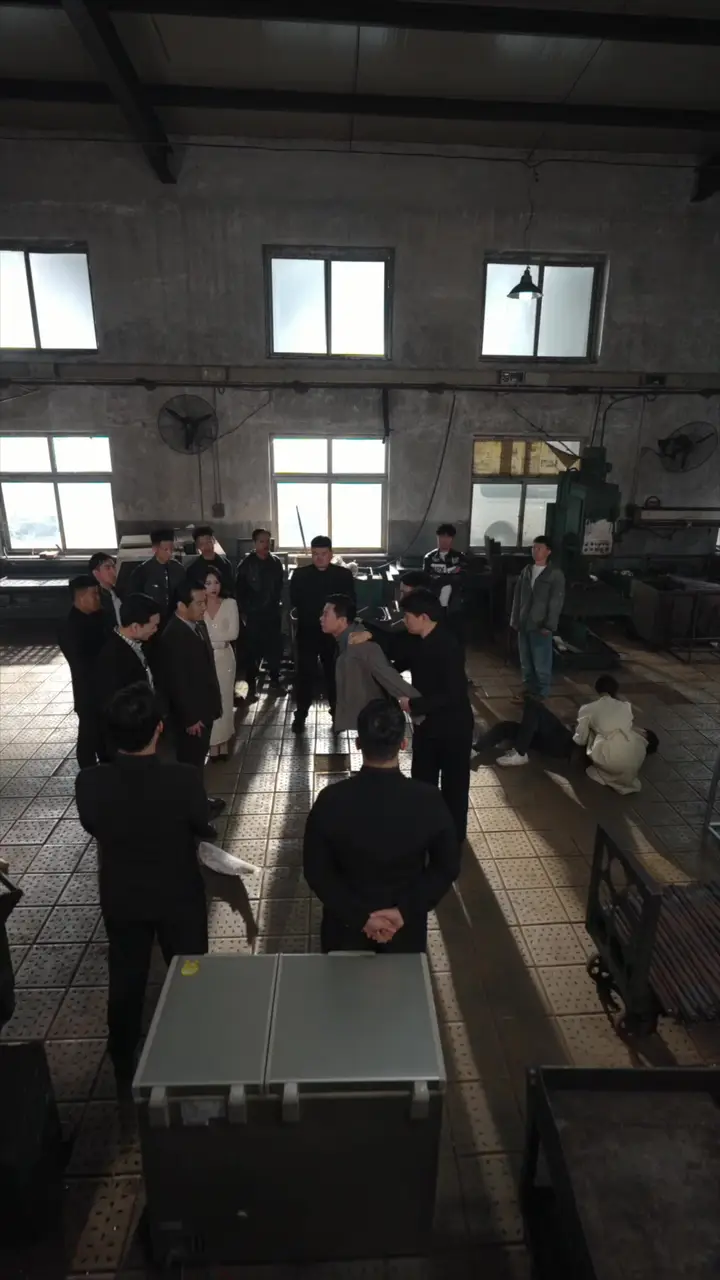 Episode Cover