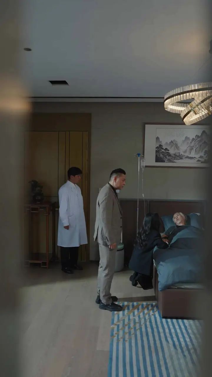 Episode Cover