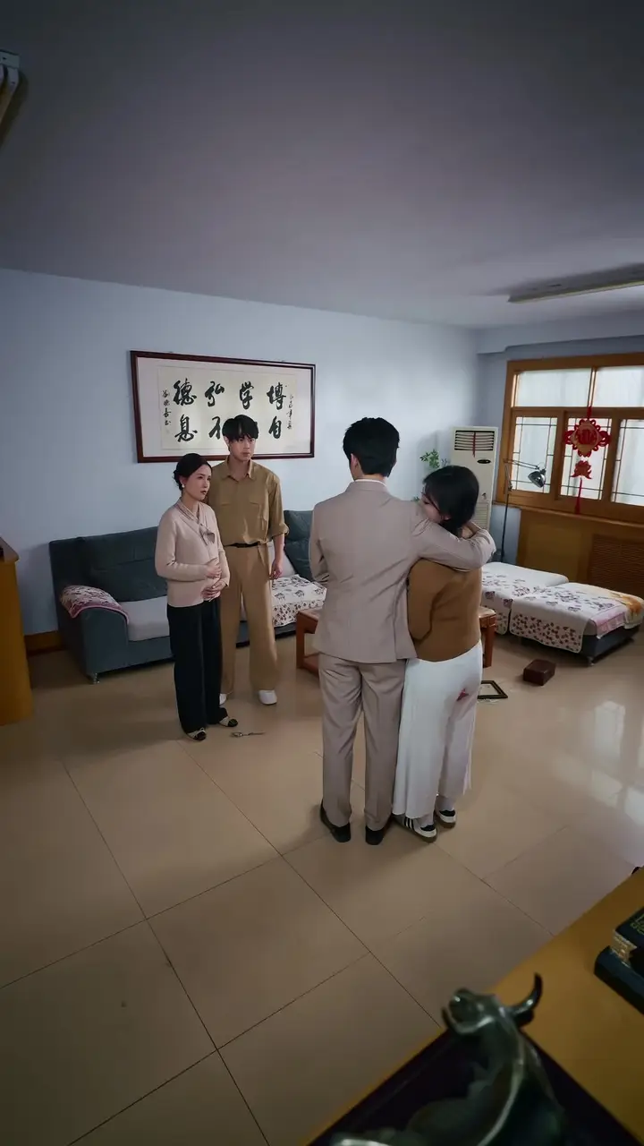Episode Cover